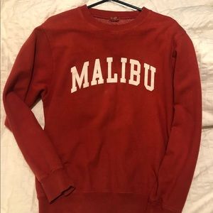 BRANDY MELVILLE MALIBU RED CREWNECK